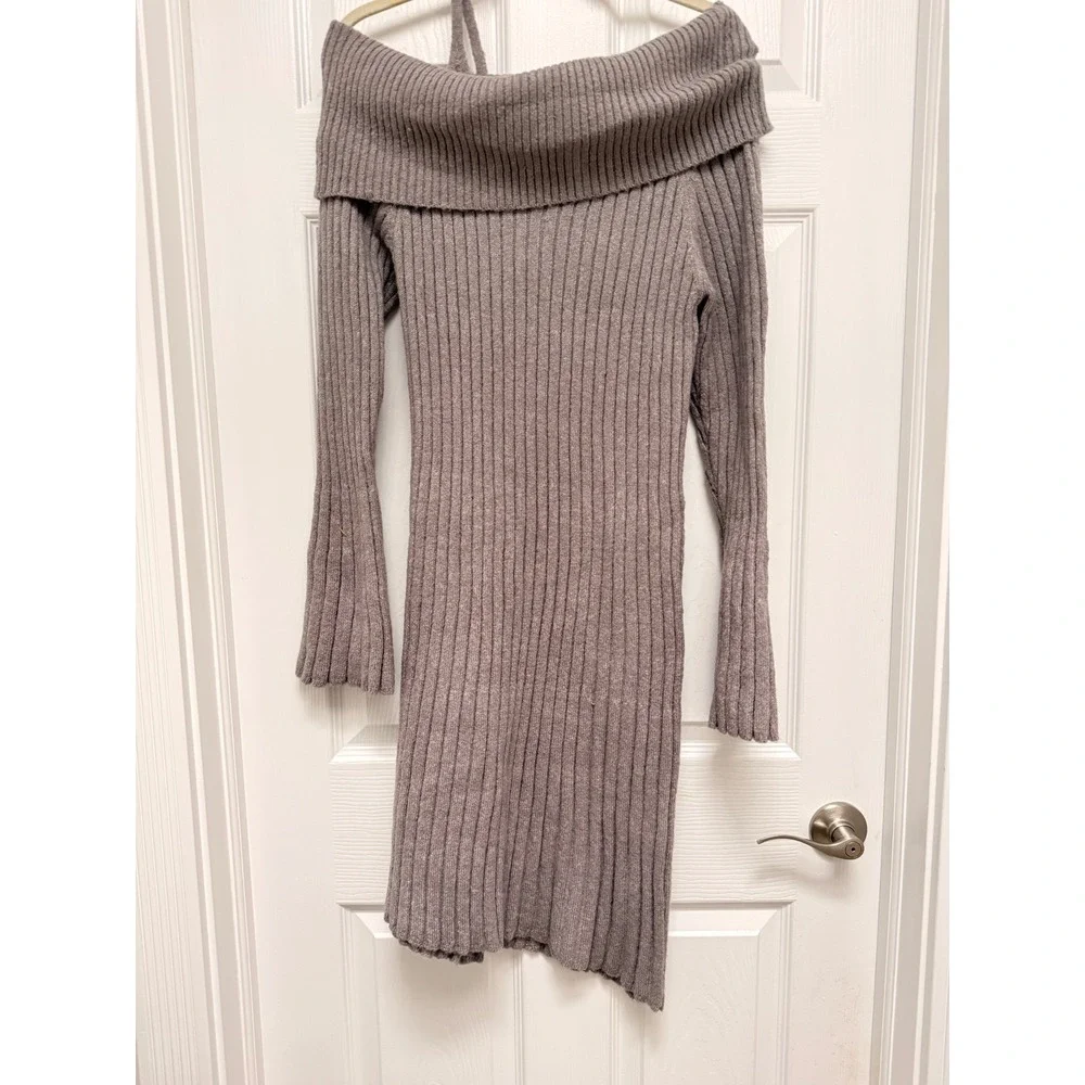 House of Sunny Chunky Rib Dress School Grey Off Shoulder Asymmetrical Sweater 10